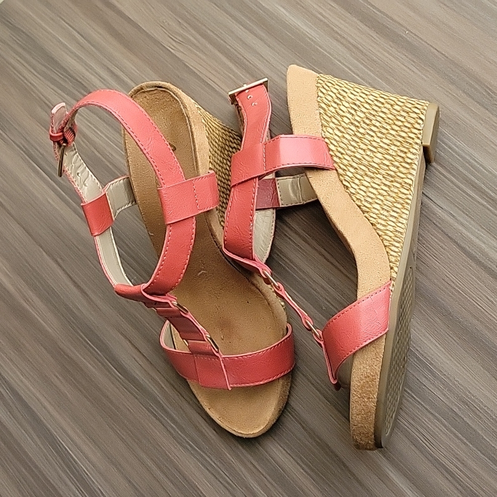 A2 by aerosols Wedge sandals shoes